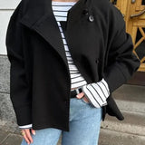 Camilla | High-Neck Button Jacket