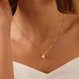 Madeleine | Pearl Pendant Necklace